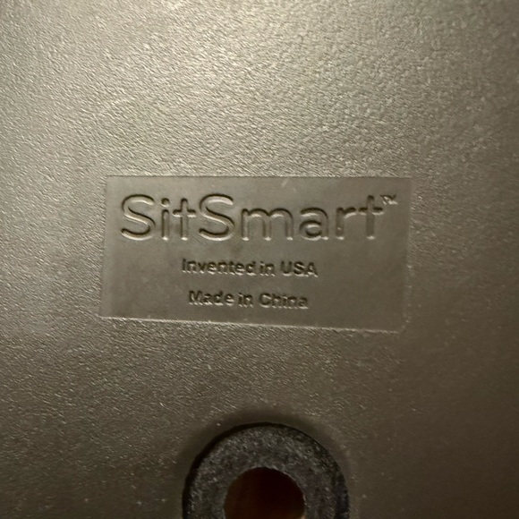 BackJoy SitSmart Core Traction Posture Seat Lower Back Pain Relief Red Excellent - Picture 8 of 9